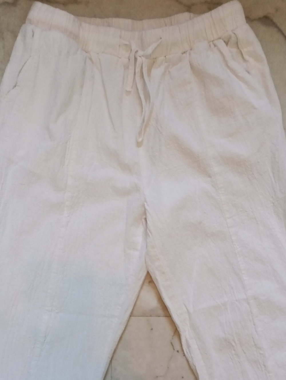 Women's Cropped Lounging Pants